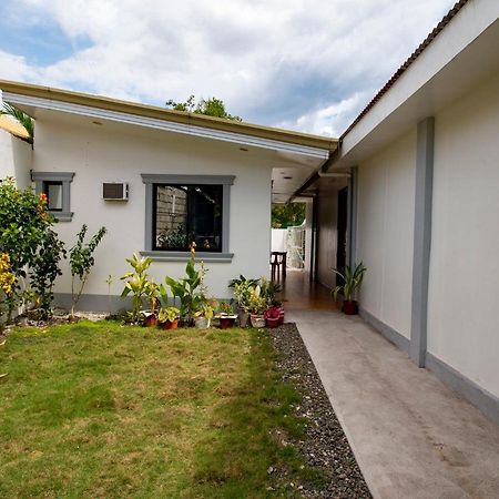 Oyo 777 Rn Guesthouse Moalboal Dış mekan fotoğraf