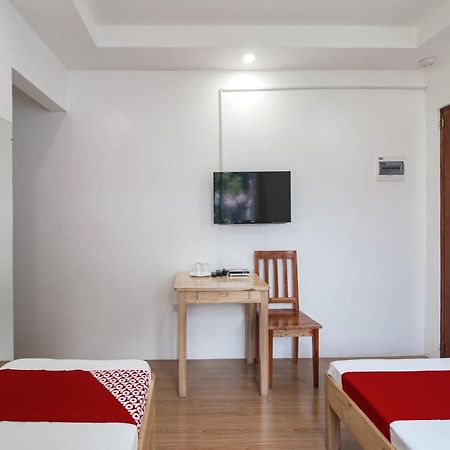 Oyo 777 Rn Guesthouse Moalboal Dış mekan fotoğraf