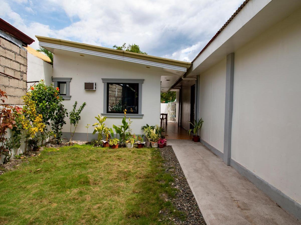 Oyo 777 Rn Guesthouse Moalboal Dış mekan fotoğraf